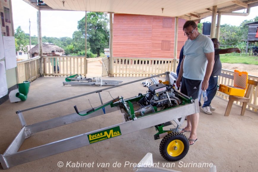 Kwamalasamutu ontvangt mobiele zaagmachine