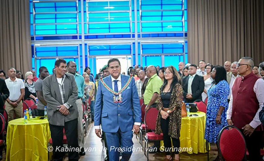 169 bloeddonoren gehuldigd in Congreshal