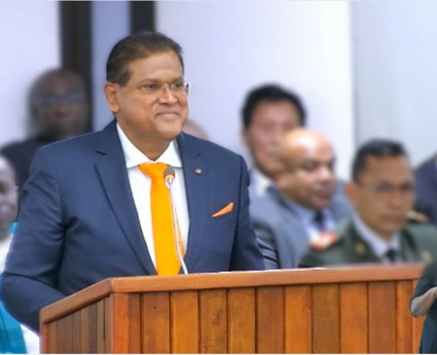 Scheidende president Santokhi: “Ik hoop dat men mij zal herinneren voor mijn inzet”