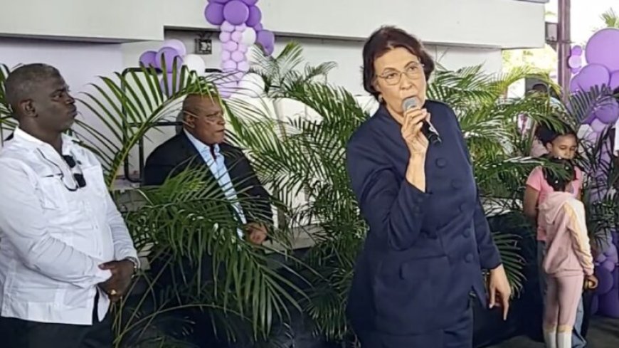 Simons waarschuwt corruptieve personen: “Wie steelt, sturen we naar de pg”