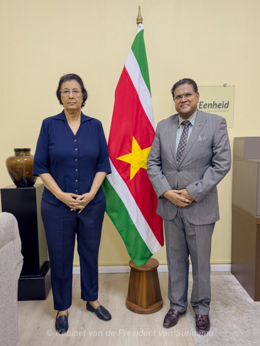 Santokhi en Simons werken aan soepele regeringsoverdracht