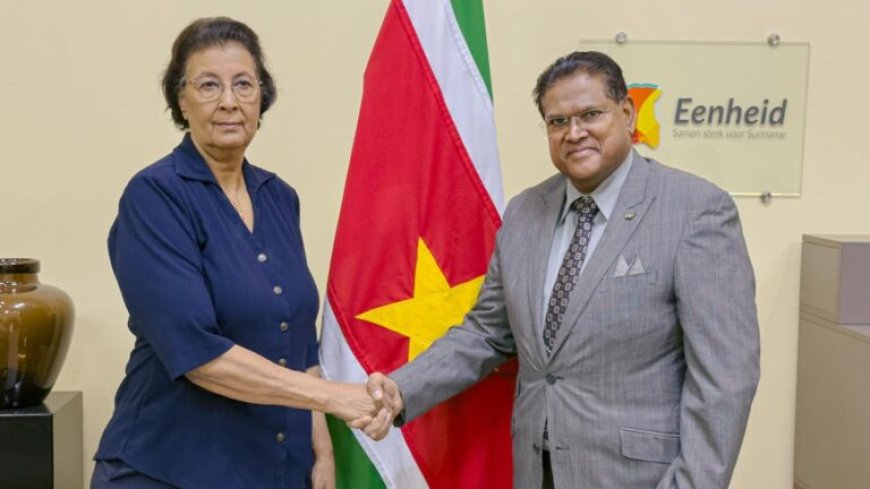 President Santokhi garandeert transparante financiële overdracht aan president-elect Simons