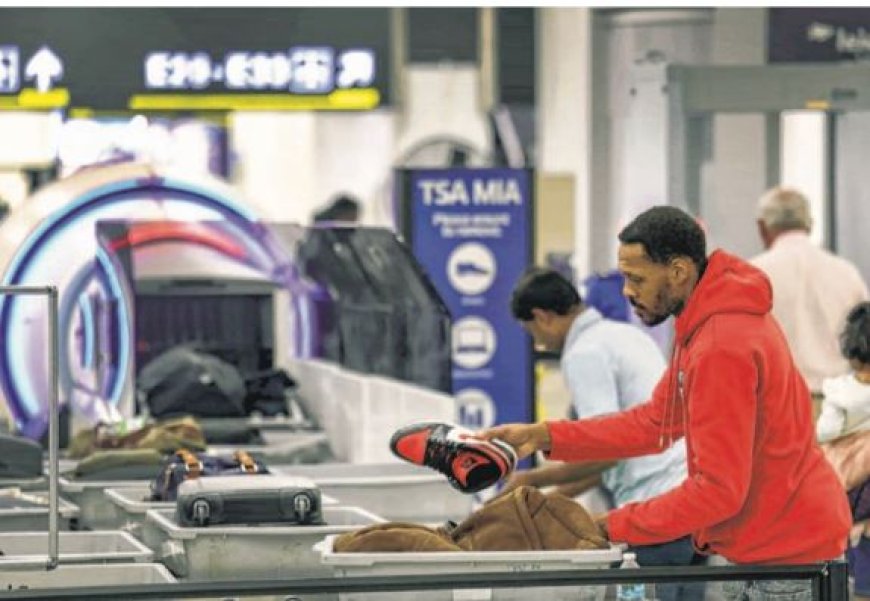 Schoenen-aan Regel voor Luchtreizigers Wordt Afgeschaft