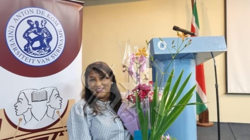 Kavita Jiawan eerste mastergeschiedenis afgestudeerde aan Faculteit der Humaniora