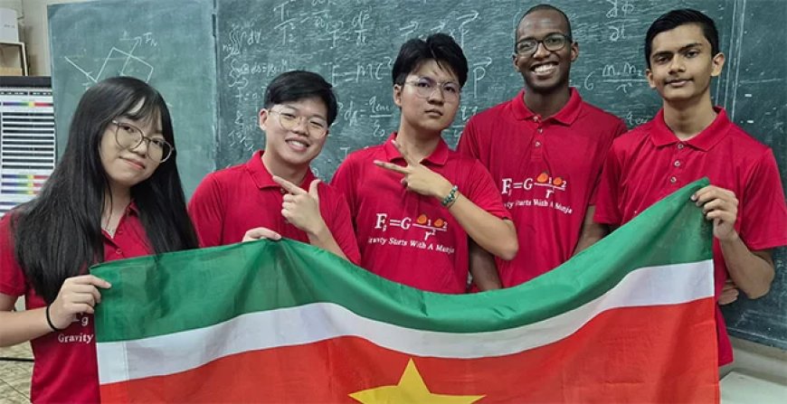 5 scholieren naar Parijs voor Internationale Natuurkunde Olympiade