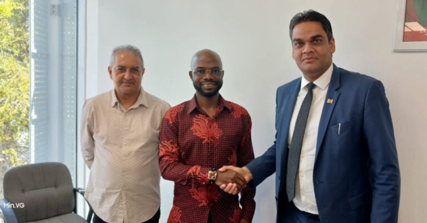 Kennismakingsbezoek en voorbereiding overdracht ministerie van Volksgezondheid