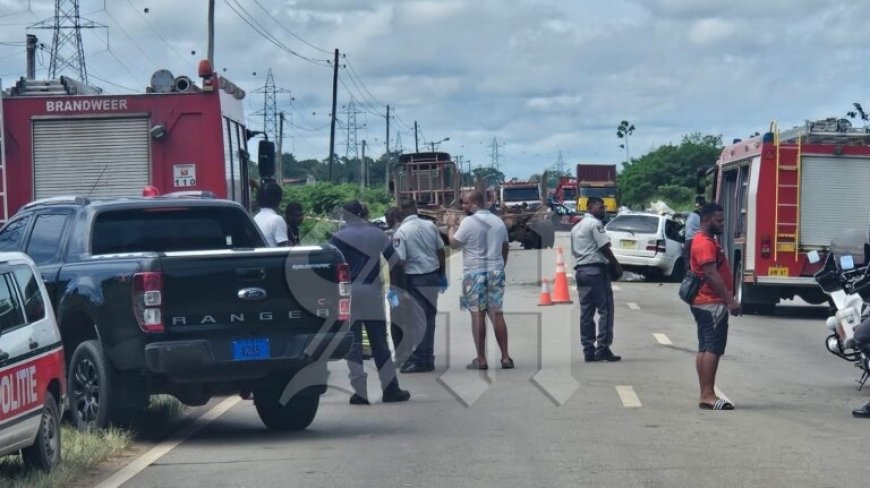 Dode en gewonde bij zware aanrijding op Martin Luther Kingweg