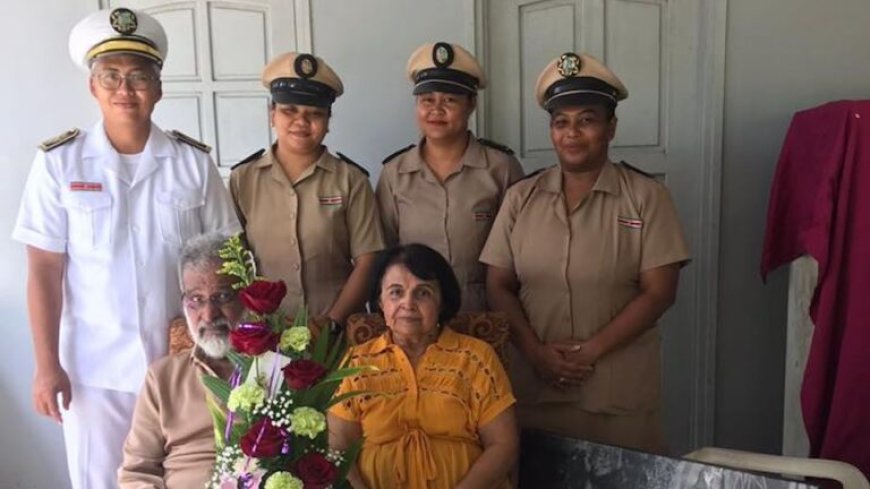 Advocaat Irvin Kanhai en echtgenote vieren gouden huwelijksjubileum