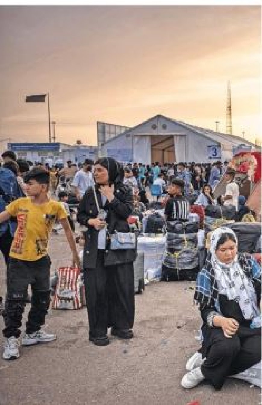 1,4 Miljoen Afghanen Gedwongen Iran te Verlaten .