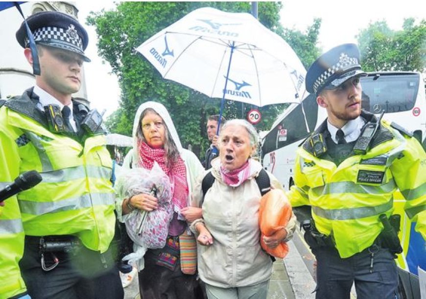 100 arrestaties bij paraplu-protesten voor Palestina Action