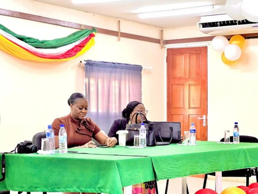 RO-minister Miquella Huur: ‘Traditioneel gezag moet wettelijk worden erkend’