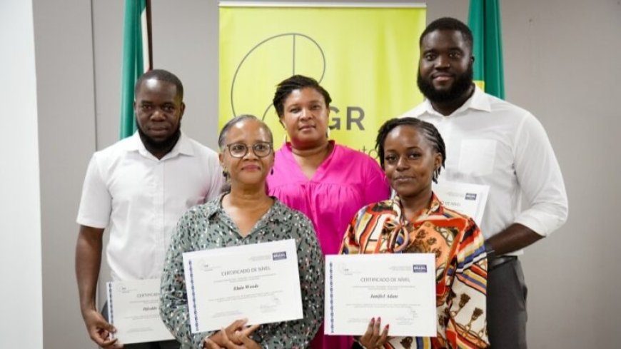 Ambassadeur Santarosa: “Meer Portugeessprekende Surinamers gewenst”