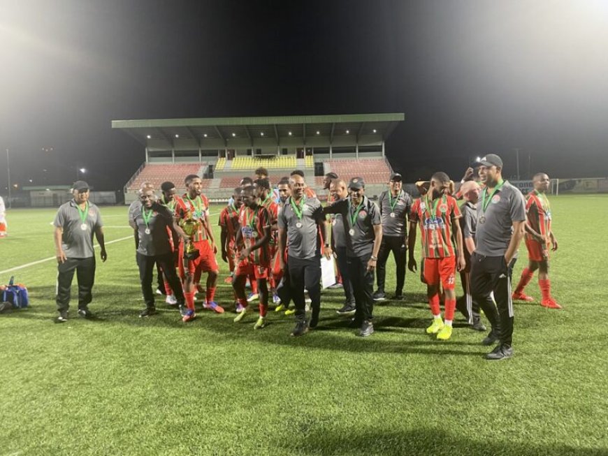 Robinhood met groot machtsvertoon bekerkampioen