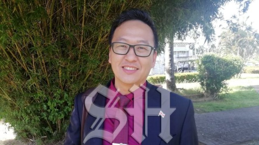 Stephen Tsang wordt minister van Openbare Werken