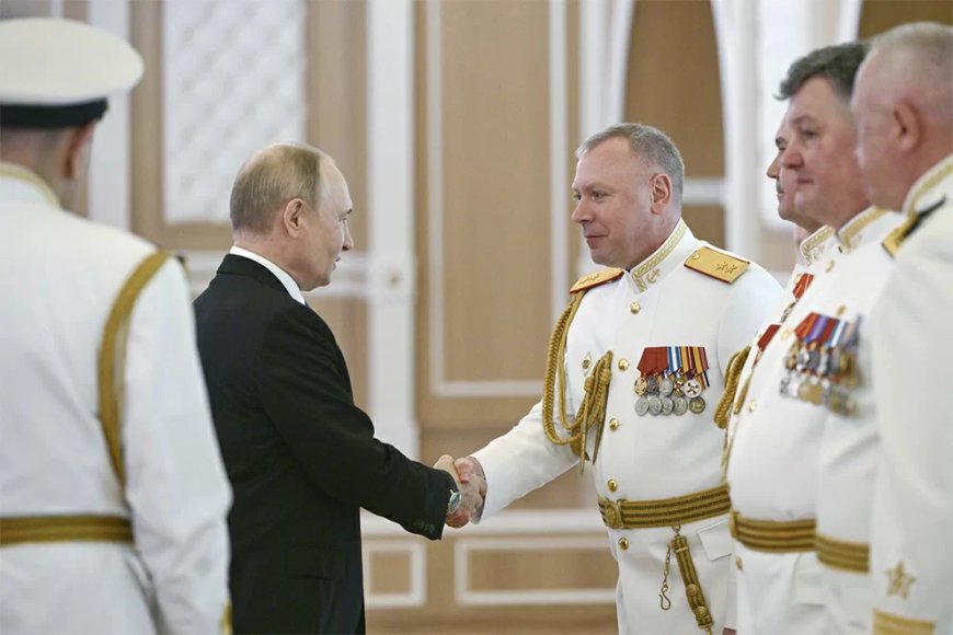 Rusland schroeft viering Marine Dag terug na golf Oekraïense droneaanvallen