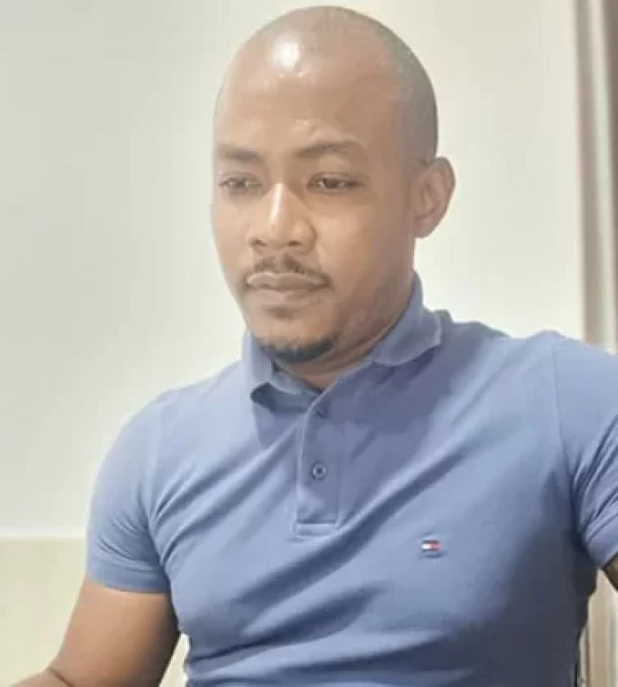 Vakbondsleider Hellings stapt naar Arbeidsinspectie na ontslag door EBS