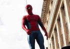 Tom Holland betovert fans in nieuw Spider-Man-pak op set ‘Brand New Day’