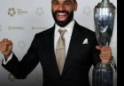 Mohamed Salah schrijft historie met derde PFA-prijs