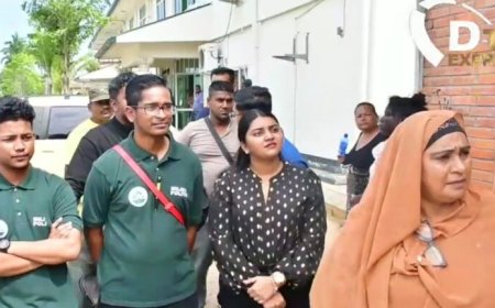 Minister Tsang stuurt last-minute aangenomen personeel naar huis