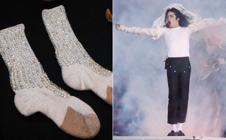 Smerige sok van Michael Jackson levert verbluffend bedrag op bij veiling