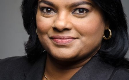 Commentaar politiek analist: “Waarom nu pas, mevrouw Mathoera?”