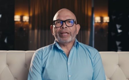 Dirk Currie wordt dinsdag beëdigd als minister van Onderwijs