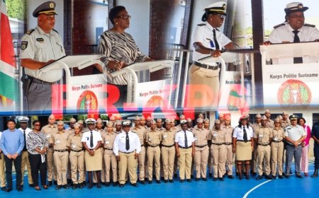 Bondsvoorzitter tegen nieuwe lichting douane-aspiranten: ‘Jullie maken nu deel uit van een ge