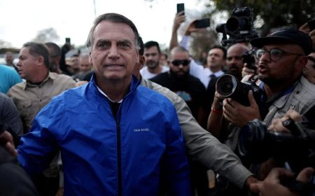 Braziliaanse opperrechter plaatst ex-president Bolsonaro onder huisarrest