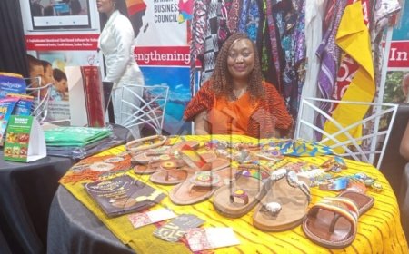 Memory Ruvimbo: “Afrikaanse mode kan brug slaan tussen Afrika en het Caribisch gebied”