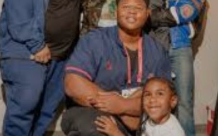 Kendrick Lamar deelt zeldzame familiefoto na Super Bowl