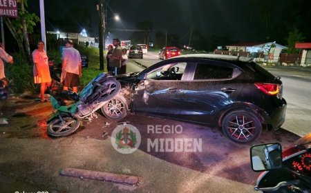 Bromfietser gewond afgevoerd na te zijn aangereden door auto op Indira Gandhiweg