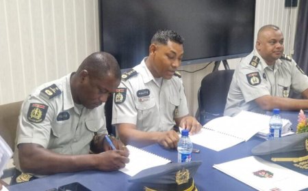 Leiding Korps Politie Suriname overgedragen aan commissaris Melvin Pinas