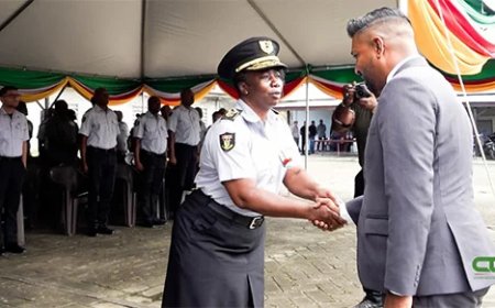 Monorath belooft verbeteringen voor KPA na werkbezoek Santo Boma