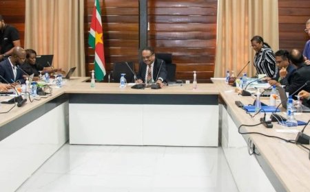 Wekelijkse Raad van Ministers afgelast, begrotingsbehandeling  heeft voorkeur 