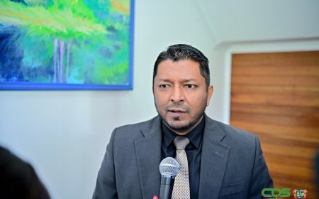 Amzad Abdoel gekozen tot vicevoorzitter Staatsraad