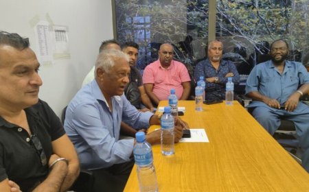 Vergunningvertragingen domineren gesprek tussen minister Landveld en PLO