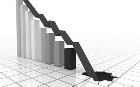 Gepensioneerden Centrale Bank klagen over achterblijvende pensioenuitkeringen