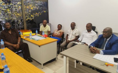 TCT-minister voert overleg met Bond voor Bus- en Boothouders