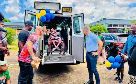 1 voor 12 schenkt liftbus aan Huize Tyltyl: meer mobiliteit voor kinderen met een beperking