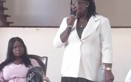 Minister Pokie bezoekt Huize Ashiana: “Mijn opdracht is om fouten uit verleden te corrigeren 