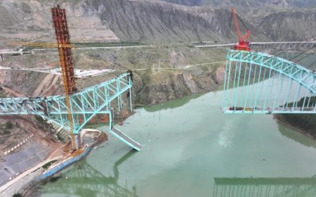 Zeker 12 bouwvakkers omgekomen bij instorting Chinese brug