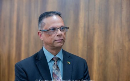 Schorsing SLM-directeur Gonesh tijdelijk opgeschort