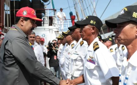 Venezuela zet oorlogsschepen en drones in voor de kust; Amerikaanse marine-eskader nadert