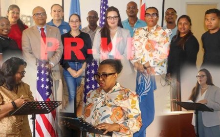 Medewerkers Forensische Opsporing volgen training restauratie serienummers vuurwapens