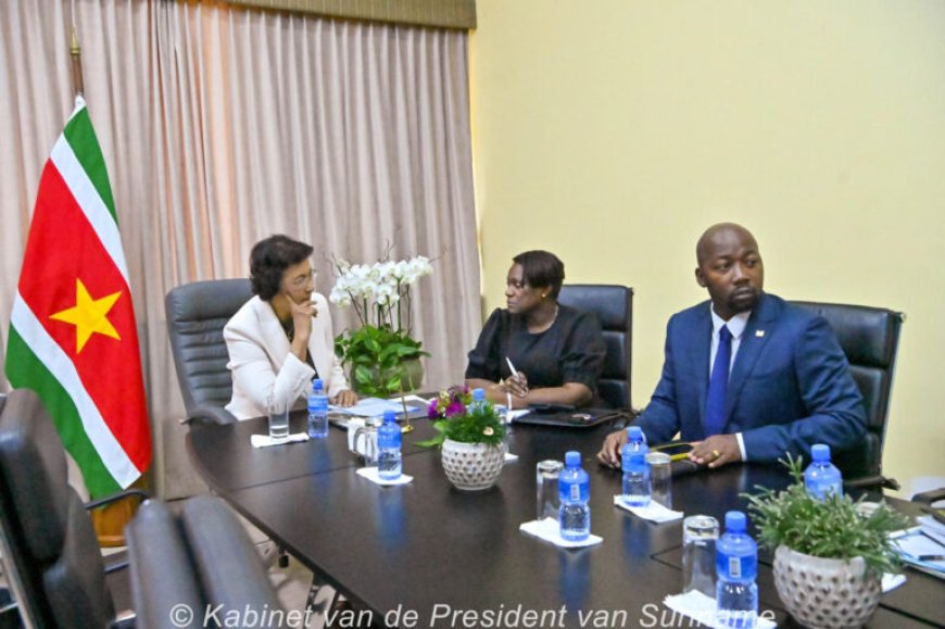 Directie EBS voert overleg met president