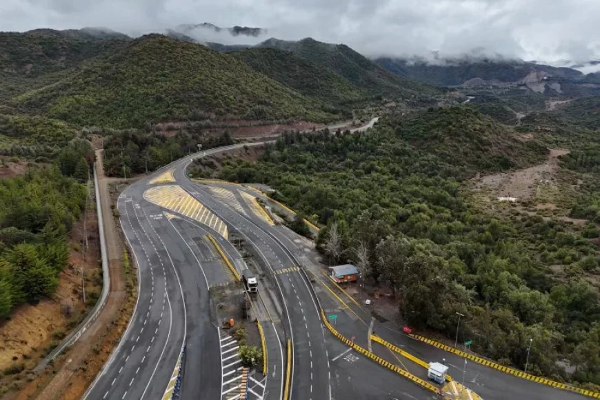 Grote zoekactie na mijnramp in Chili