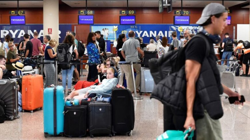 Ouders laten kind achter op luchthaven Barcelona