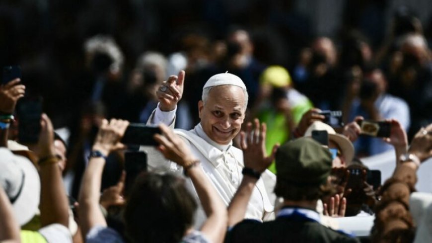 Miljoen gelovigen bij afsluiting van eerste Wereldjongerendagen met paus Leo