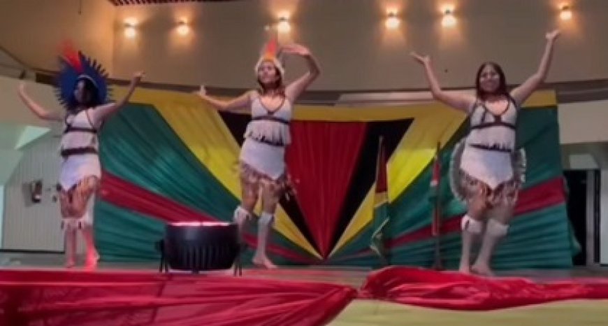 Driedaags Festival De Guianas gehouden in Nickerie