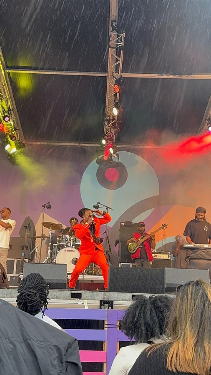 Surinaamse eenheid in de regen: King Koyeba op Kwaku